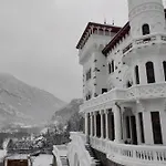 Aparthotel Résidence Château Des Magnans By Nevesol