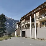 Aparthotel Résidence Château Des Magnans By Nevesol 3*