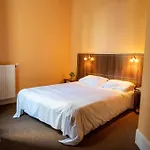 Aparthotel Résidence Château Des Magnans By Nevesol Jausiers