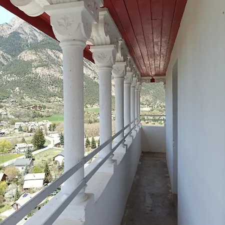 Résidence Château Des Magnans By Nevesol Apartahotel