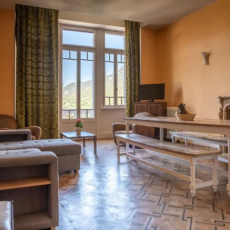Lejlighedshotel Chateau Des Magnans By Nevesol 3*