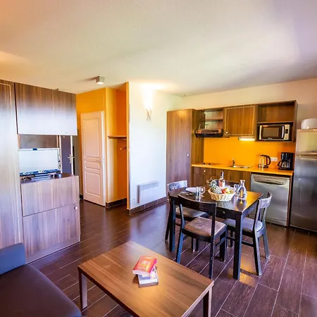 Résidence Château Des Magnans By Nevesol