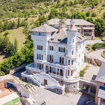 Apartahotel Résidence Château Des Magnans By Nevesol Jausiers