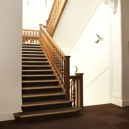 Résidence Château Des Magnans By Nevesol Apartahotel 3*