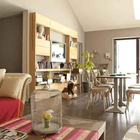 Apartahotel Résidence Château Des Magnans By Nevesol Jausiers