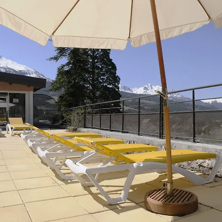 Aparthotel Chateau Des Magnans By Nevesol 3*