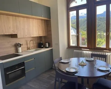 Chateau Des Magnans By Nevesol מלון דירות 3*
