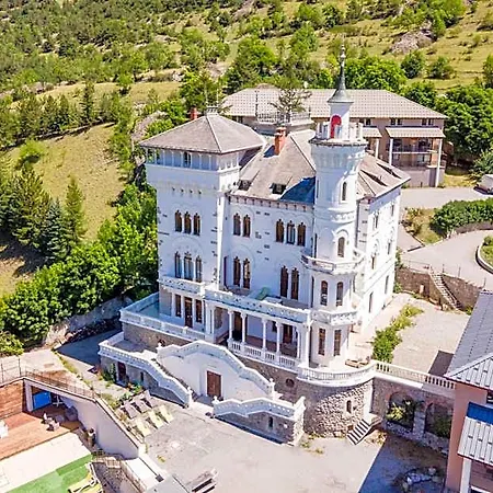 Chateau Des Magnans By Nevesol 3* Jausiers