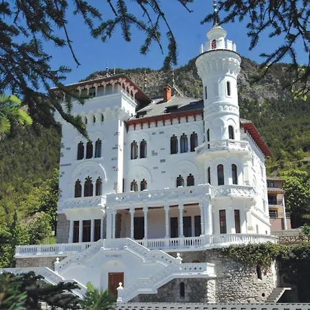 Chateau Des Magnans By Nevesol Aparthotel 3*