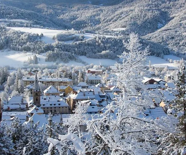 Résidence Château Des Magnans By Nevesol Jausiers