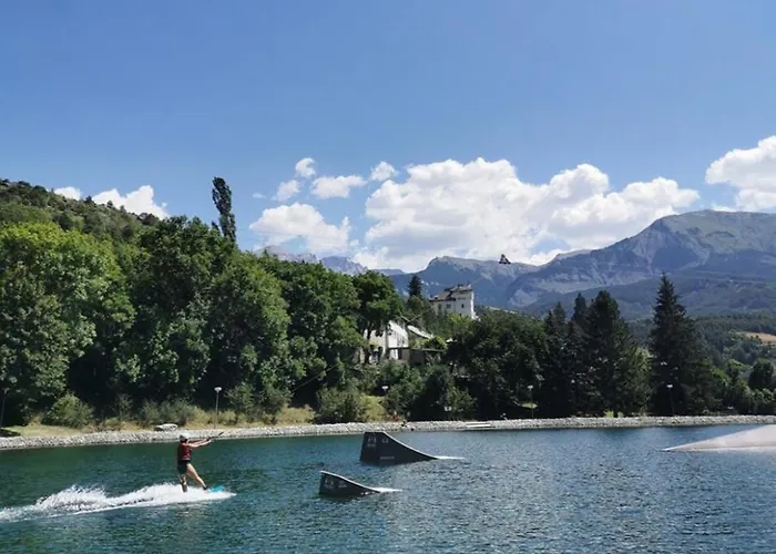 Aparthotel Résidence Château Des Magnans By Nevesol