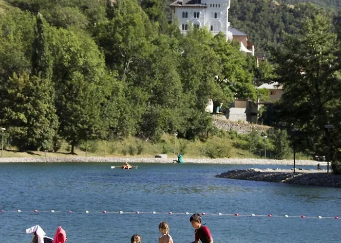 Chateau Des Magnans By Nevesol 3* Jausiers