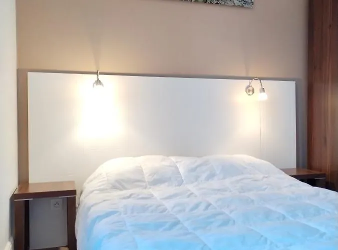 Résidence Château Des Magnans By Nevesol Aparthotel