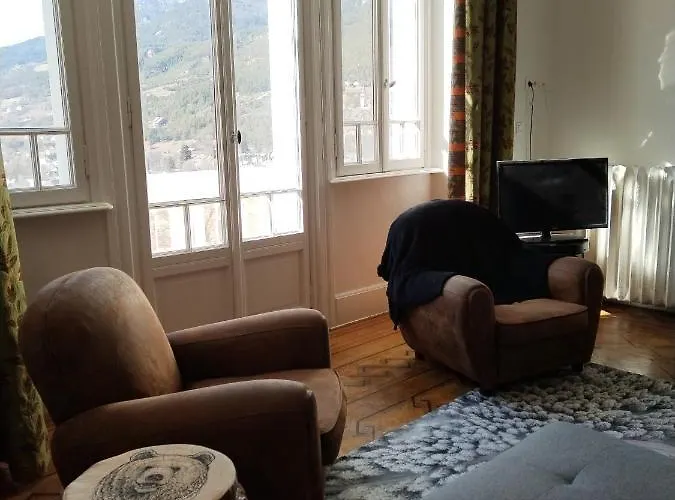 Chateau Des Magnans By Nevesol Aparthotel Jausiers