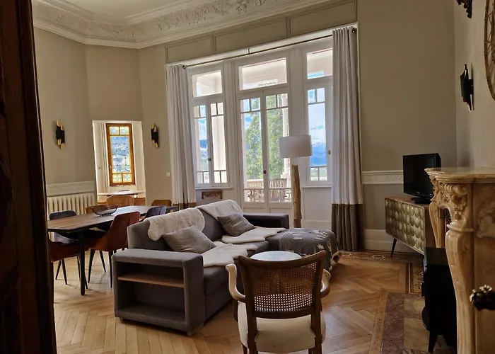 Résidence Château Des Magnans By Nevesol Aparthotel 3*