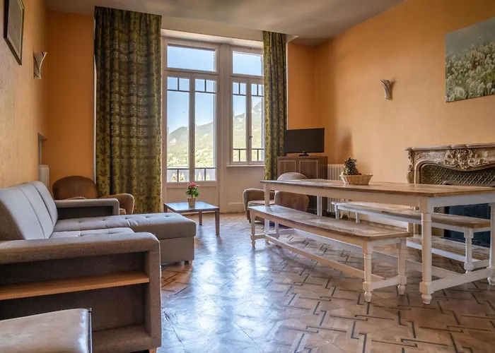 Aparthotel Chateau Des Magnans By Nevesol 3*