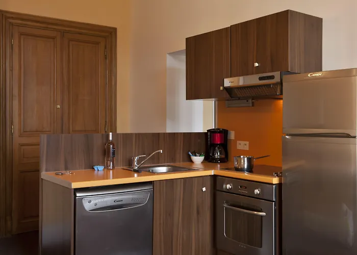 Aparthotel Chateau Des Magnans By Nevesol